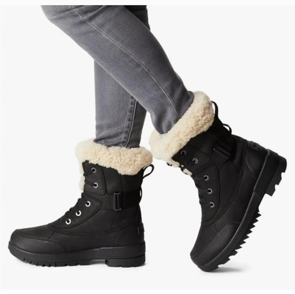 SOREL | Tivoli IV Parc waterproof boots in black with a shearling collar Sz 7